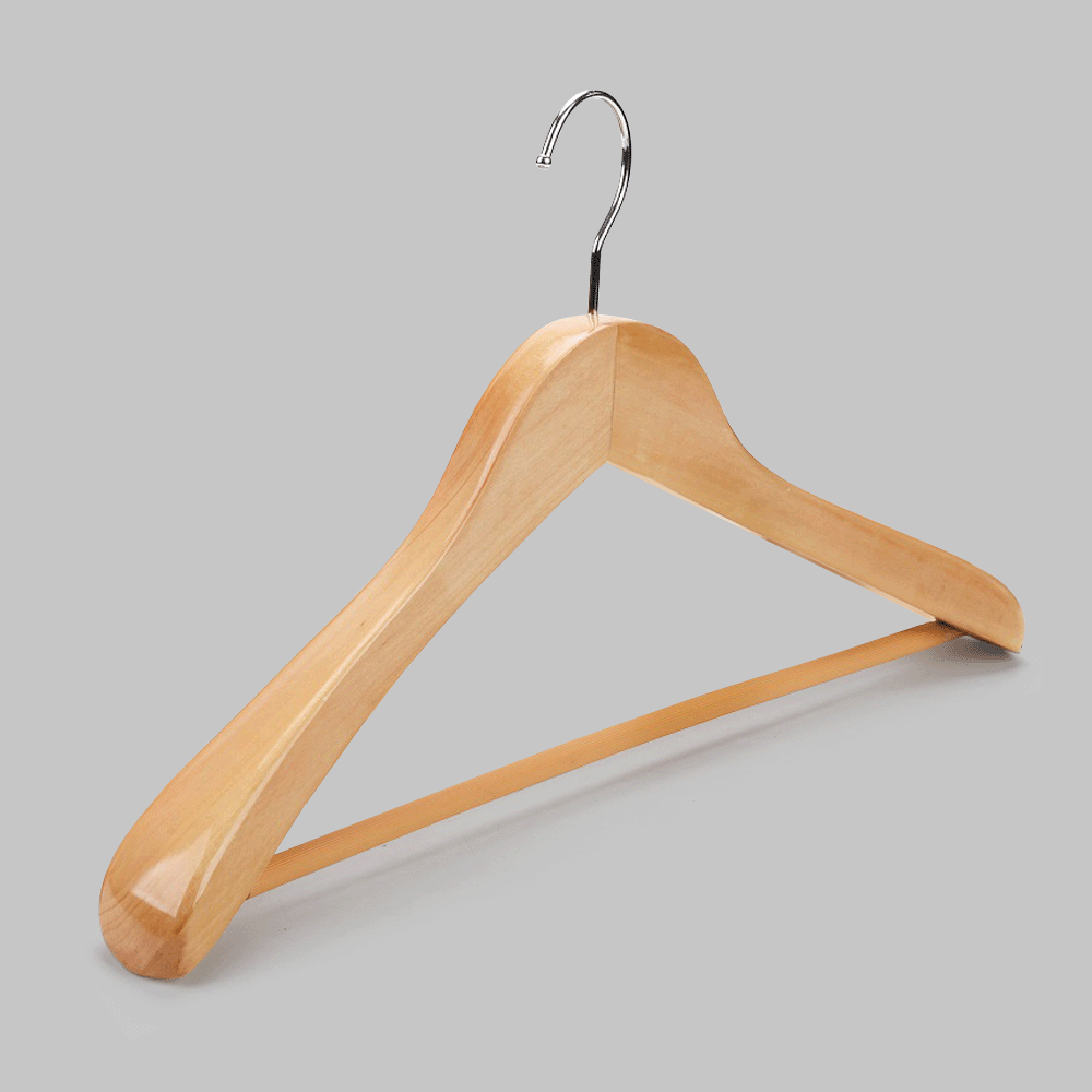 WOODEN CLOTHES HANGER WITH EXTRA-WIDE SHOULDER 44.5x2cm